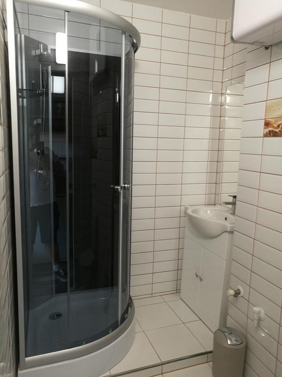 שיופוק Hanga Apartman מראה חיצוני תמונה