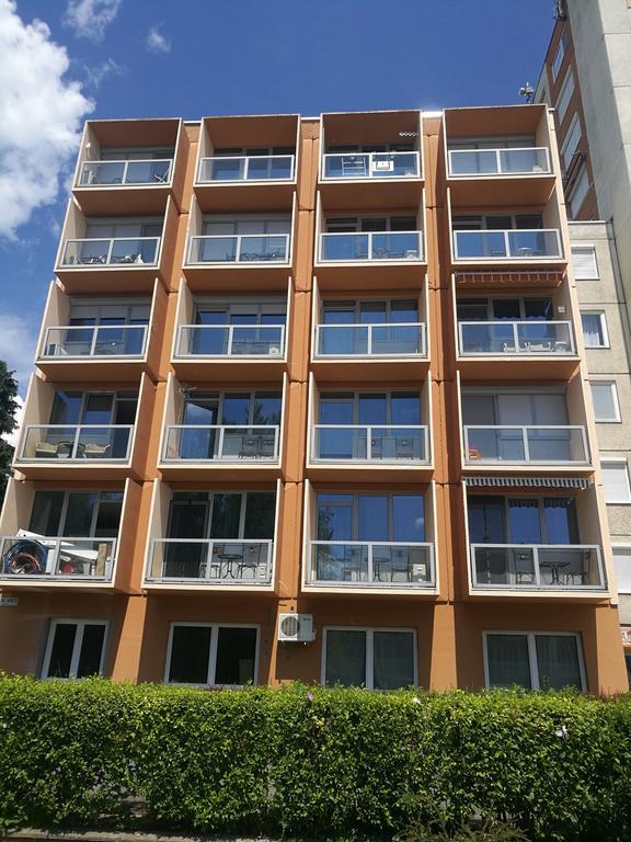שיופוק Hanga Apartman מראה חיצוני תמונה